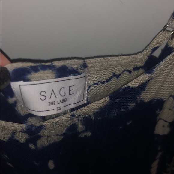 Navy Summer Crop Top - Picture 3 of 4